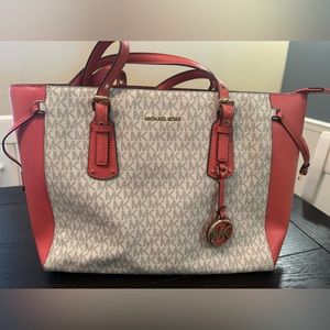 Michael Kors Voyager Tote Bag Pink Grapefruit